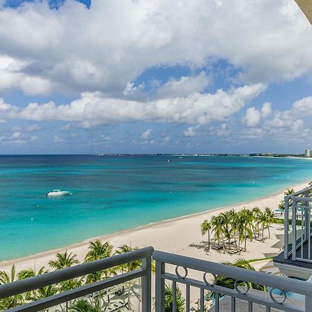 Club Se7En At Beachcomber Джорджтаун Экстерьер фото